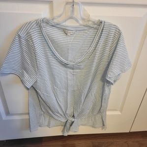 Lucky Brand top short sleeves